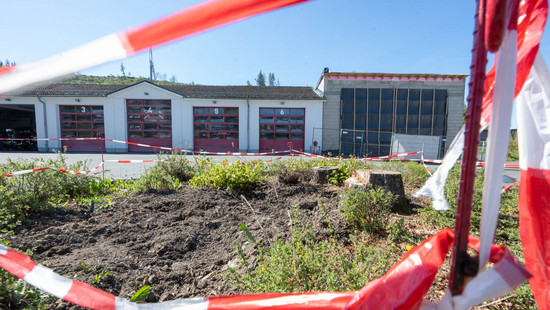 Feuerwehrhaus in Netphen: Das peinliche Problem