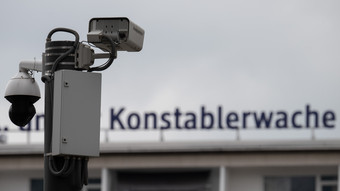 Trotz Kritik: Landtag verabschiedet Reform der Sicherheitsgesetze
