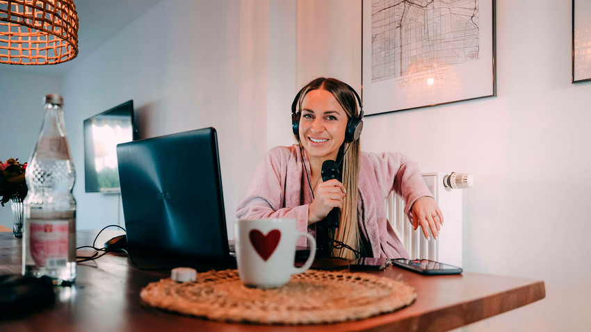 Wegen Corona: Leni sendet aus Homeoffice