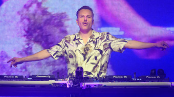 Plötzlicher Hörverlust: Purple Disco Machine sagt Shows ab
