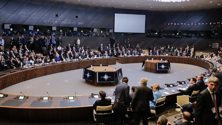 Weitere Waffenlieferungen für die Ukraine: NATO-Treffen in Brüssel