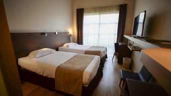 Hitze-Aktion in Mainz: Vergünstigte Hotelzimmer für Einheimische