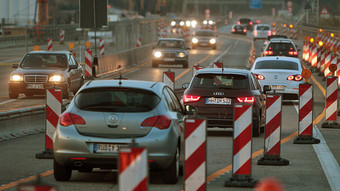 Millionen für Hessens Autobahnen - Brücken im Fokus