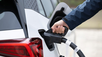 Letzte Details zur E-Auto-Förderung verzögern sich