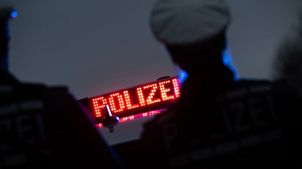 Neu-Isenburg: Vermeintliche Autoknacker saugen Kofferraum aus