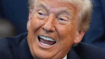 Trump erhöht EU Autozölle auf 25 Prozent