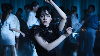 jenna ortega: packt über ihr liebesleben aus