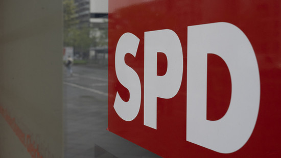 Berliner SPD-Mitglieder stimmen für Koalition mit CDU