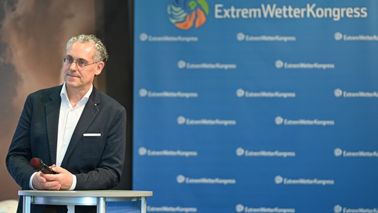 Hitzewellen und Sturmfluten werden in Deutschland zunehmen