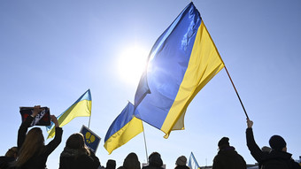 Ein Jahr Krieg in der Ukraine - Demos und Gedenken in Hessen