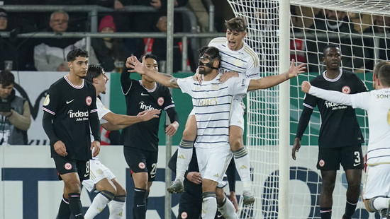 0:2-Niederlage in Saarbrücken: Pokalschreck wirft Eintracht raus