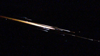 Videos auch aus Hessen: Das löste den Lichtschweif am Himmel aus