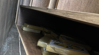 51 Kilo Kokain in doppelten Schrankwänden auf A3 sichergestellt