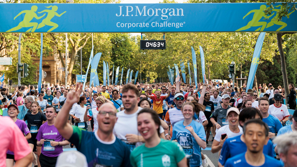Laufen & feiern in Frankfurt - Die JPMorganChase Corporate Challenge