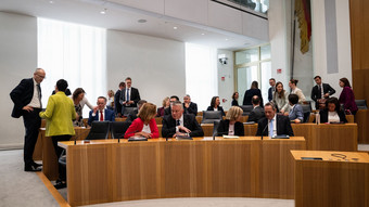Große Koalition in Rheinland-Pfalz zieht erste Bilanz