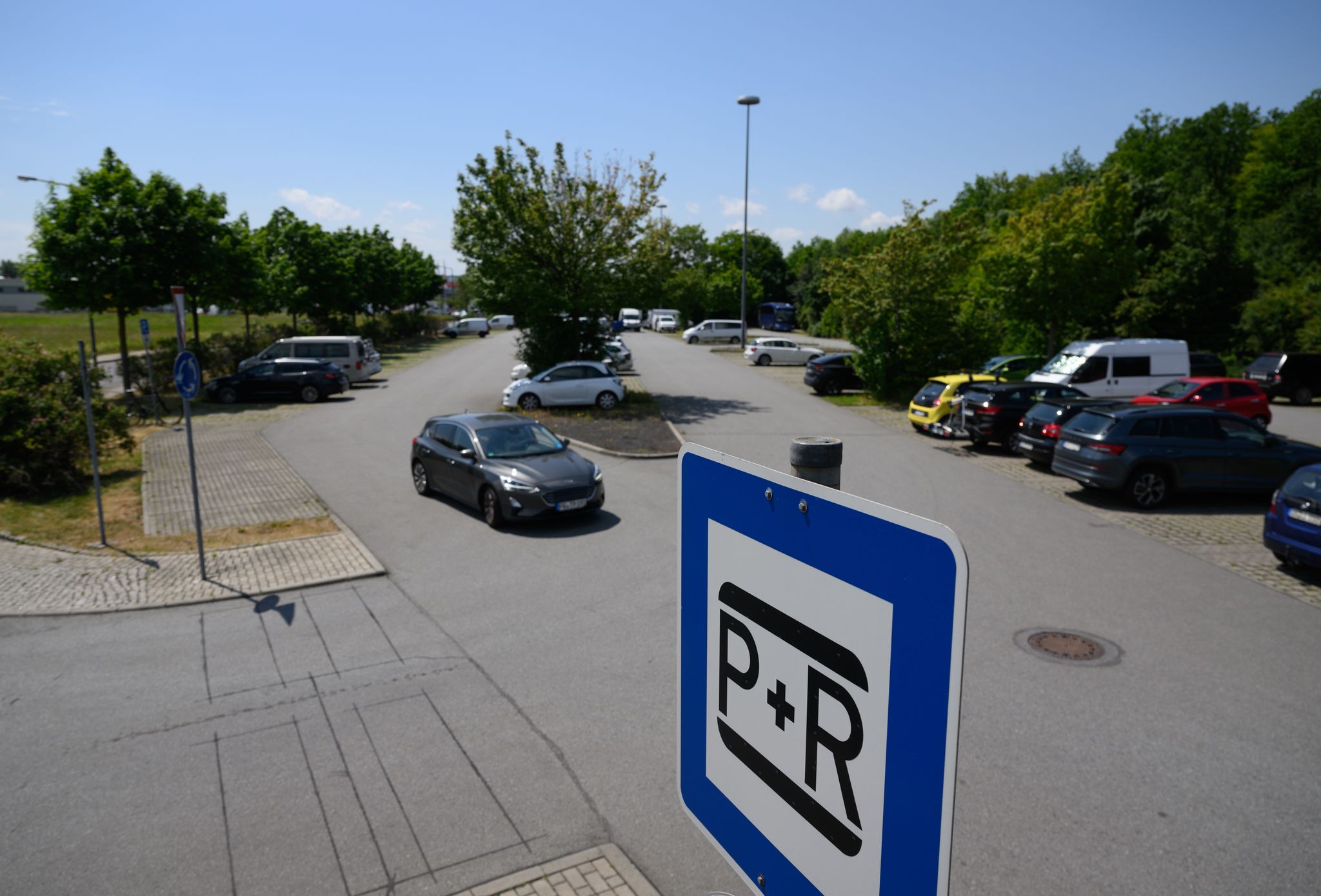 ADAC fordert Verbesserungen bei Park-and-Ride in Frankfurt